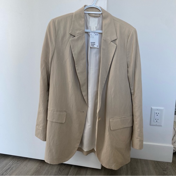 Oversized Blazer - Picture 1 of 5